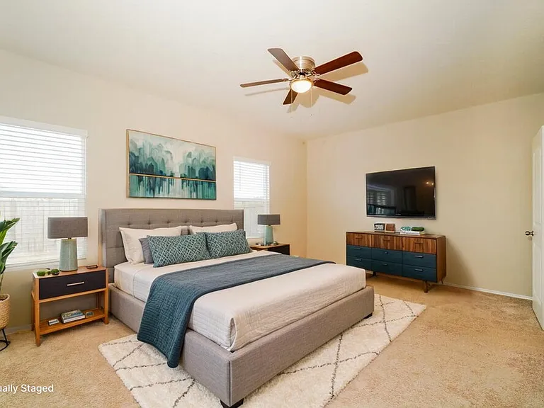 775 Monarch Dr — Photo 12