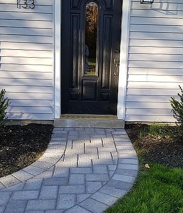 3rd image of 133 Bogert Ave