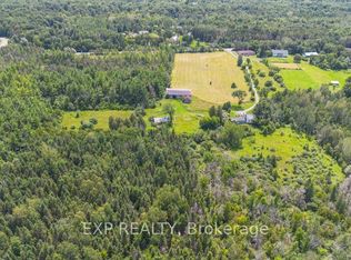 8037 Parkway Rd, Ottawa, ON K0A 2P0