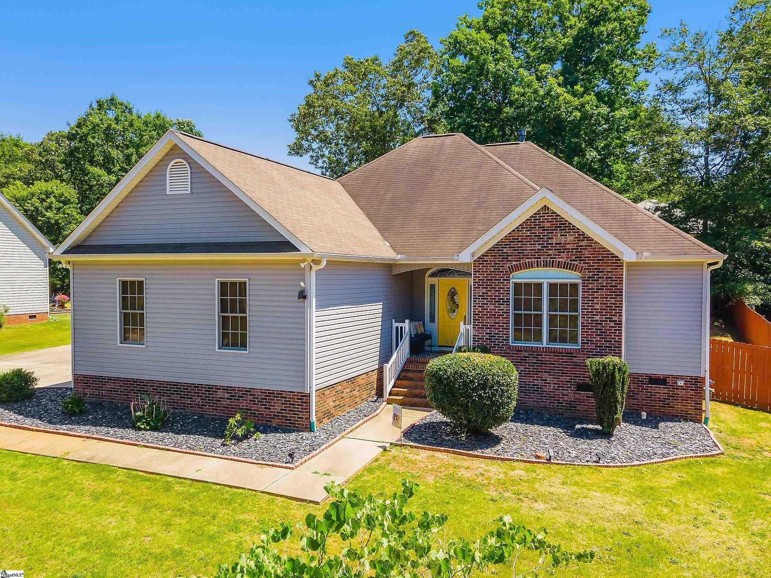 517 Davenport Rd, Simpsonville, SC 29680 Zillow