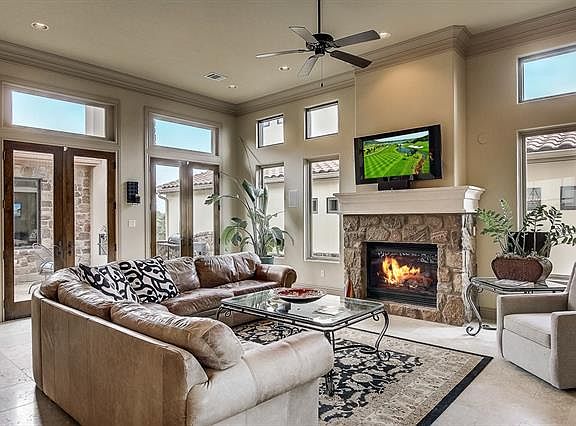 3rd image of 13204 Villa Montana Way
