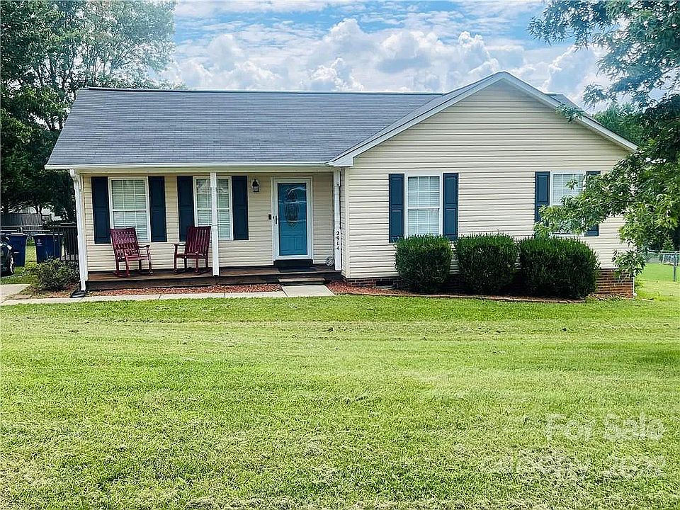1st image of 2914 Alexis Renee Ct