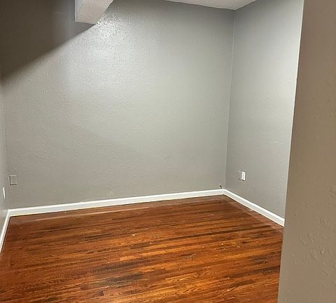5th image of 103 S Green St #2
