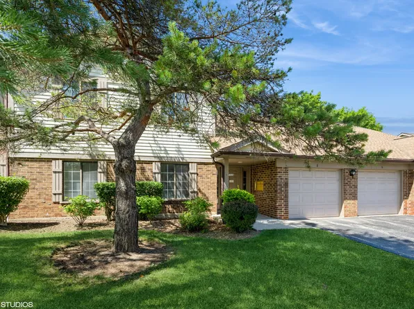 1724 W Quail Ct Unit 5, Arlington Heights, IL 60004