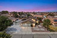 photo property thumbnail