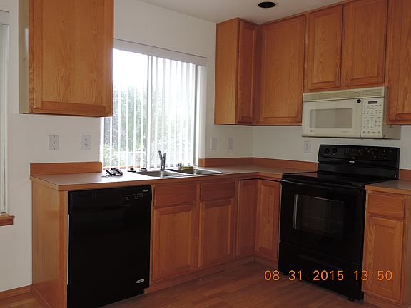 3rd image of 5718 65th St NE