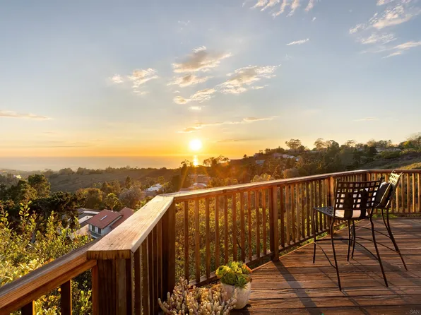 7160 Caminito Pepino, La Jolla, CA 92037