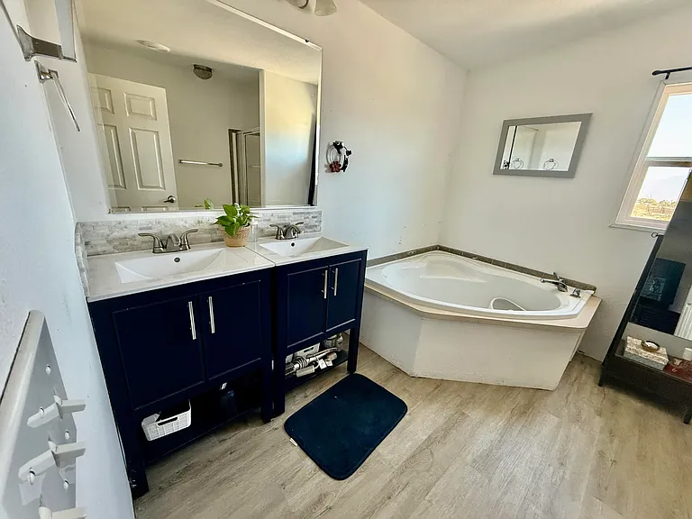 64173 Thomas Ave — Photo 17