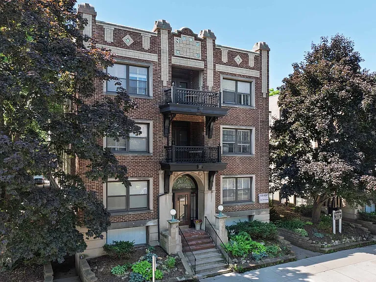 Grand and Dale Apartments — Photo 6