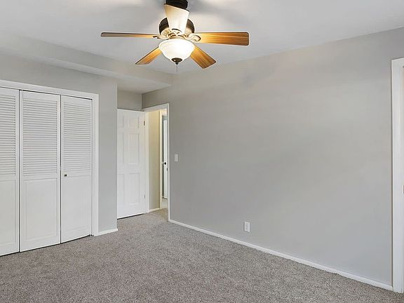 4th image of 4550 S Tanglewood Dr