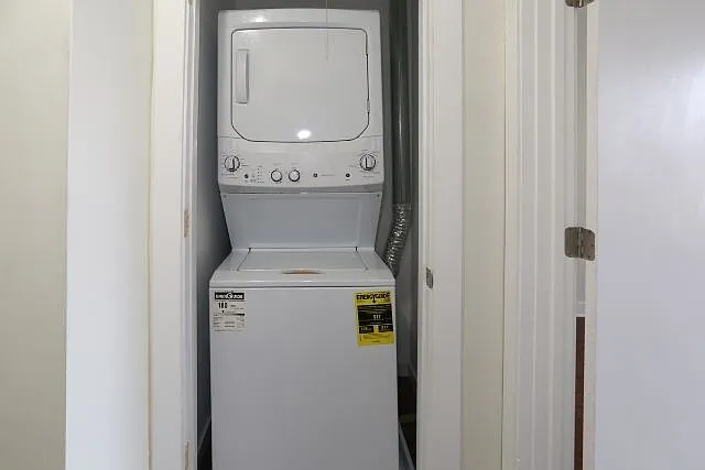 2944 W Montrose Ave #3 — Photo 20
