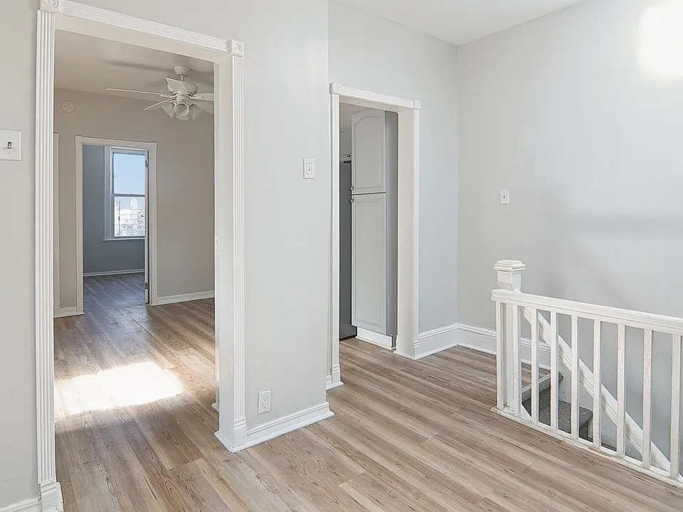 1062 Remsen Ave