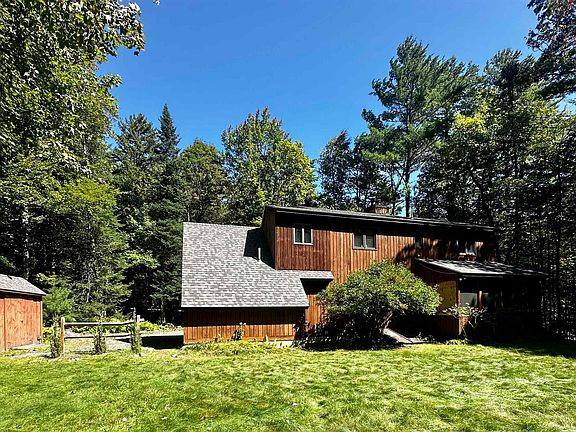 2nd image of 15 Winding Wood Road