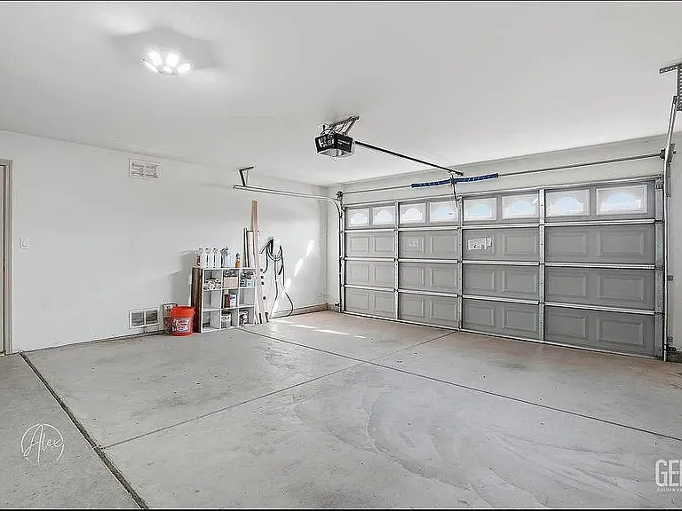 11528 Indian Hawthorne St — Photo 24