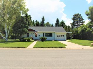820 Gerrans Ave, Cody, WY 82414
