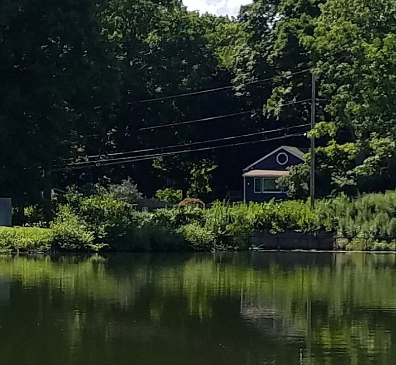 2nd image of 137 S Lake Dr