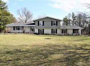 4055 Cedar Hills Ave, Springfield, OH 45504