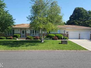 1 Millard Ct, Minier, IL 61759