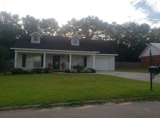 290 Nomad Cir, Kinsey, AL 36303