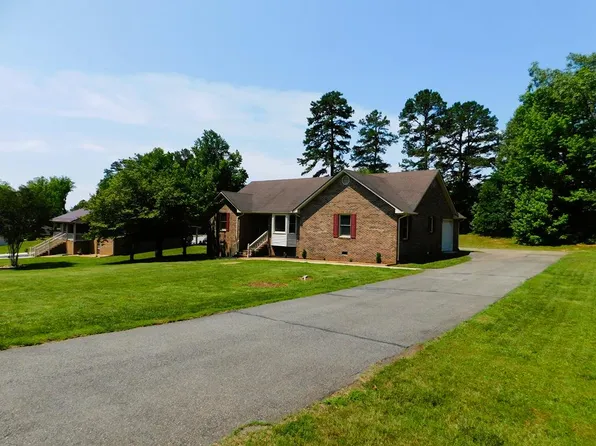 1506 Penick Ave, Virgilina, VA 24592