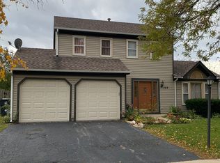 105 Washington Ave, Streamwood, IL