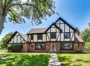 475 Waubonsee Circle Ct, Oswego, IL 60543