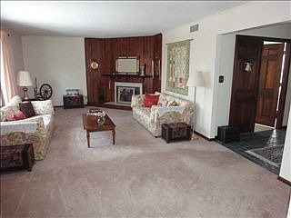 3rd image of 770 Golden Dr