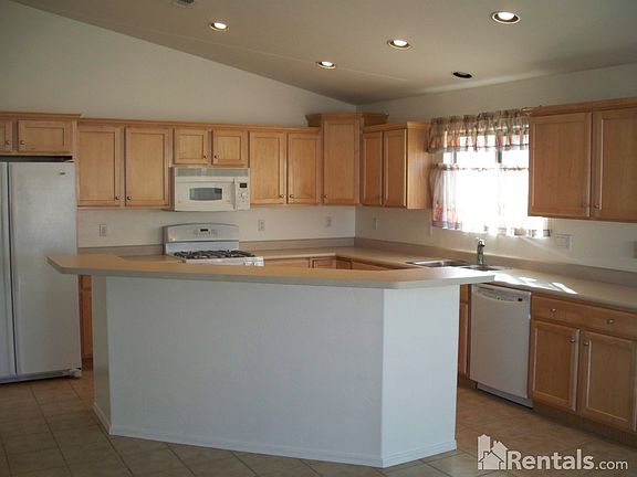 3rd image of 6850 W Quailwood Way