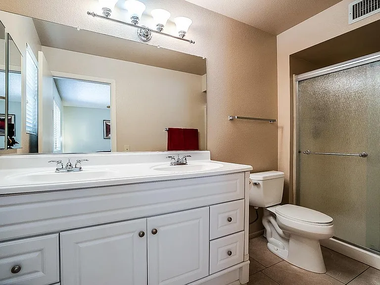 12439 W Tigerseye Dr — Photo 18
