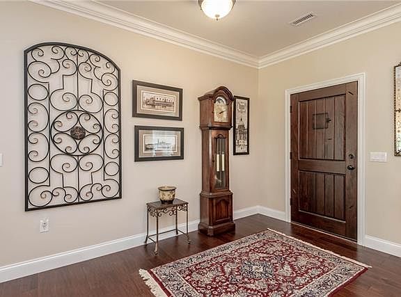 4th image of 1934 45th Avenue Pl NE