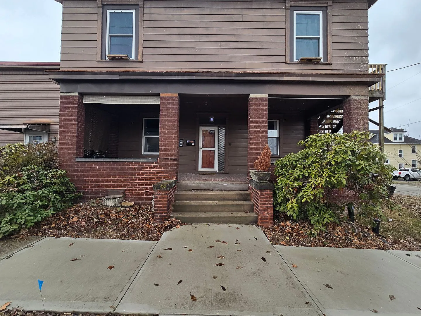 600 Green St #602 photo 1