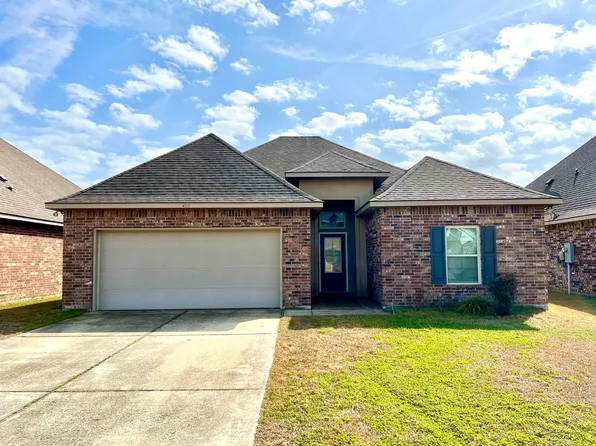426 Cypress Garden Dr, Houma, LA 70364