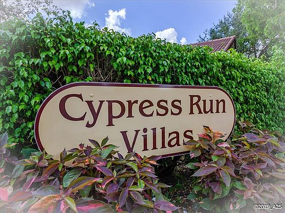 2nd image of 11015 Cypress Run Cir