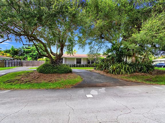 2nd image of 8261 SW 165th Ter