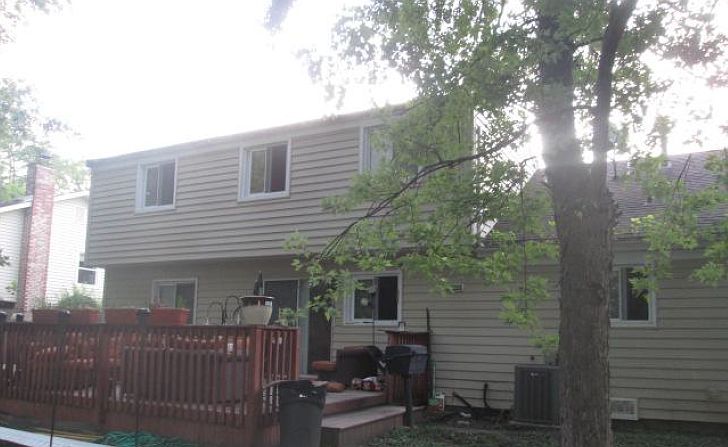 1st image of 784 Clohesey Dr
