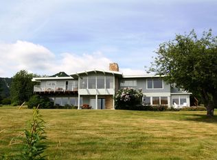 58856 E End Rd, Homer, AK 99603