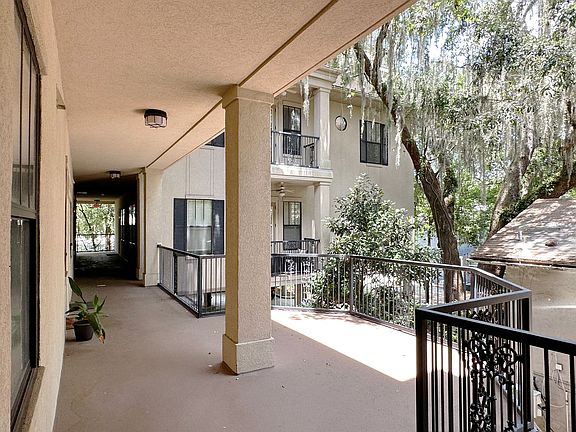 2nd image of 1418 NW 3rd Ave APT 205