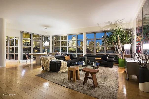 Sold by Corcoran | media 8