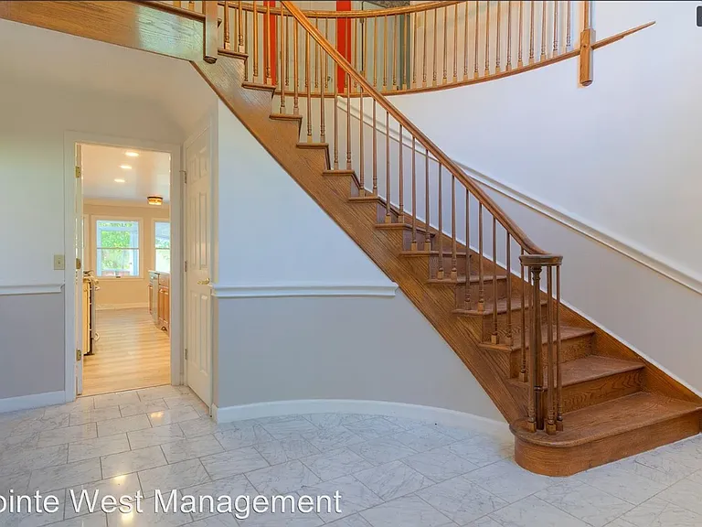 1602 Greenwood Dr — Photo 14