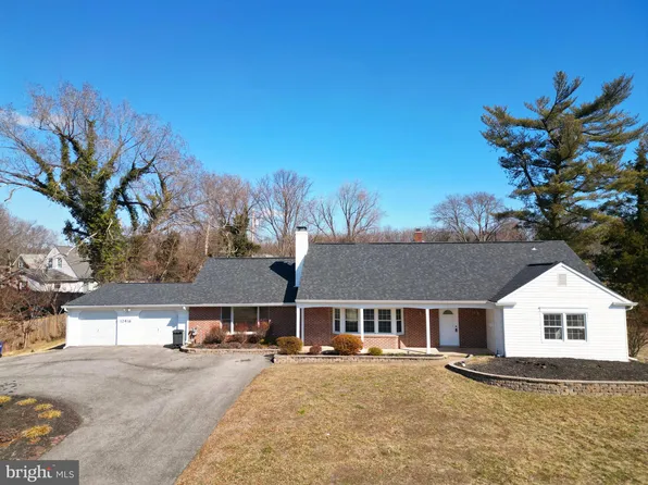 12616 Buckingham Dr, Bowie, MD 20715