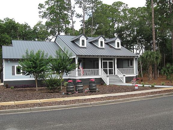 2nd image of 109 Laughing Gull Ln