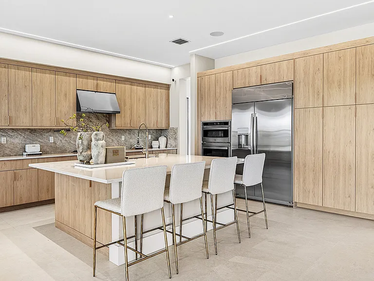 9370 Sunflower Meadow Rd — Photo 3