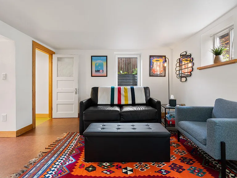 630 NE Killingsworth Ct #B — Photo 6