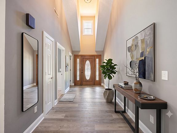 2nd image of 52 Wright Pl