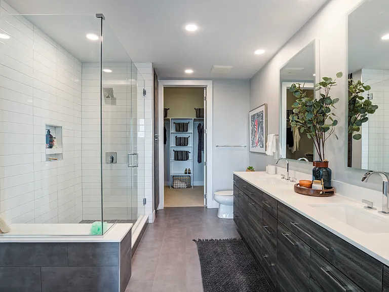 Model Bathroom 1