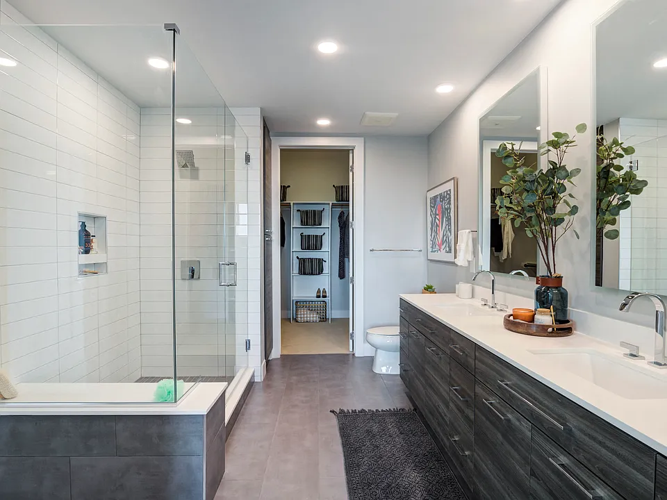 Model Bathroom 1