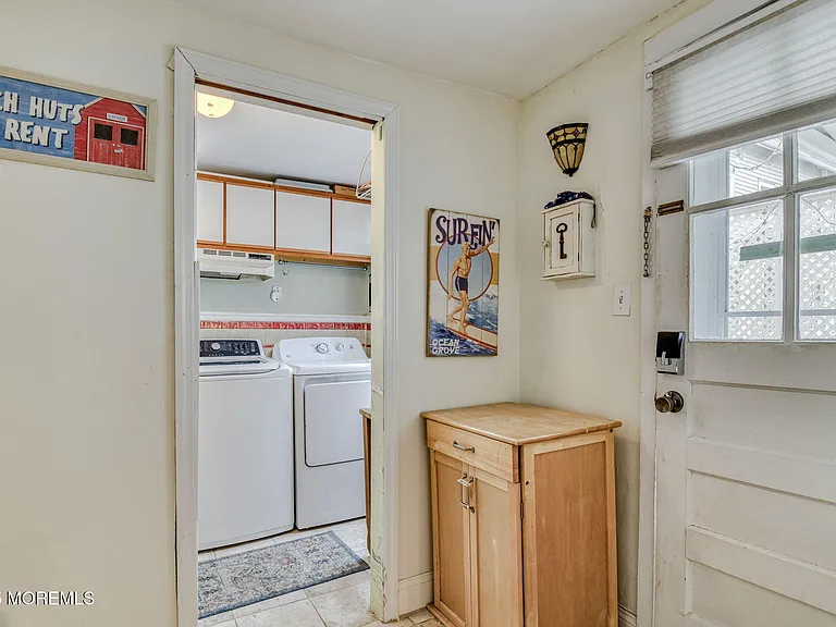 19 Webb Ave #2 — Photo 6