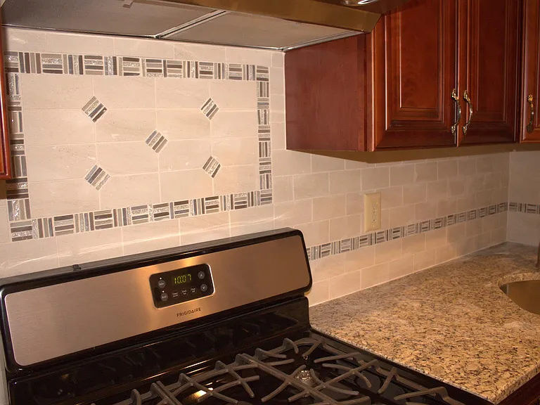 177 Irving Pl — Photo 14