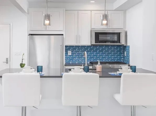 14-11 31st Avenue 1B image 1 of 8