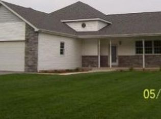 746 N 200 W, Valparaiso, IN 46383